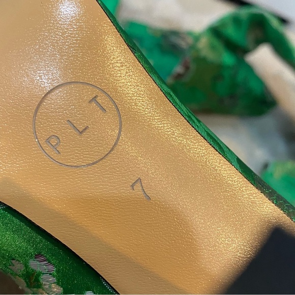 PRETTYLITTLETHING Green Floral Oriental Thigh High Boot - Picture 11 of 12